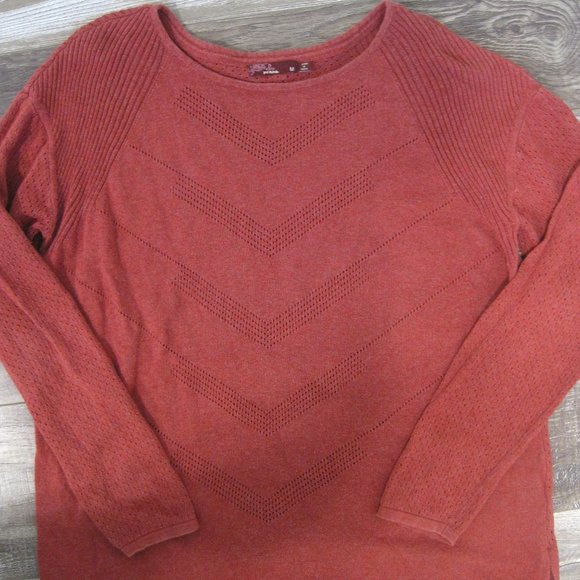 Prana Tops - PRANA top with a fully perforated back